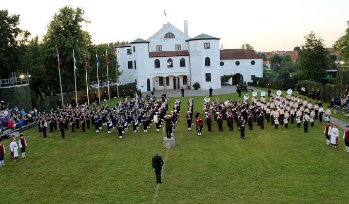 Piper Reed & Ceilidh Project